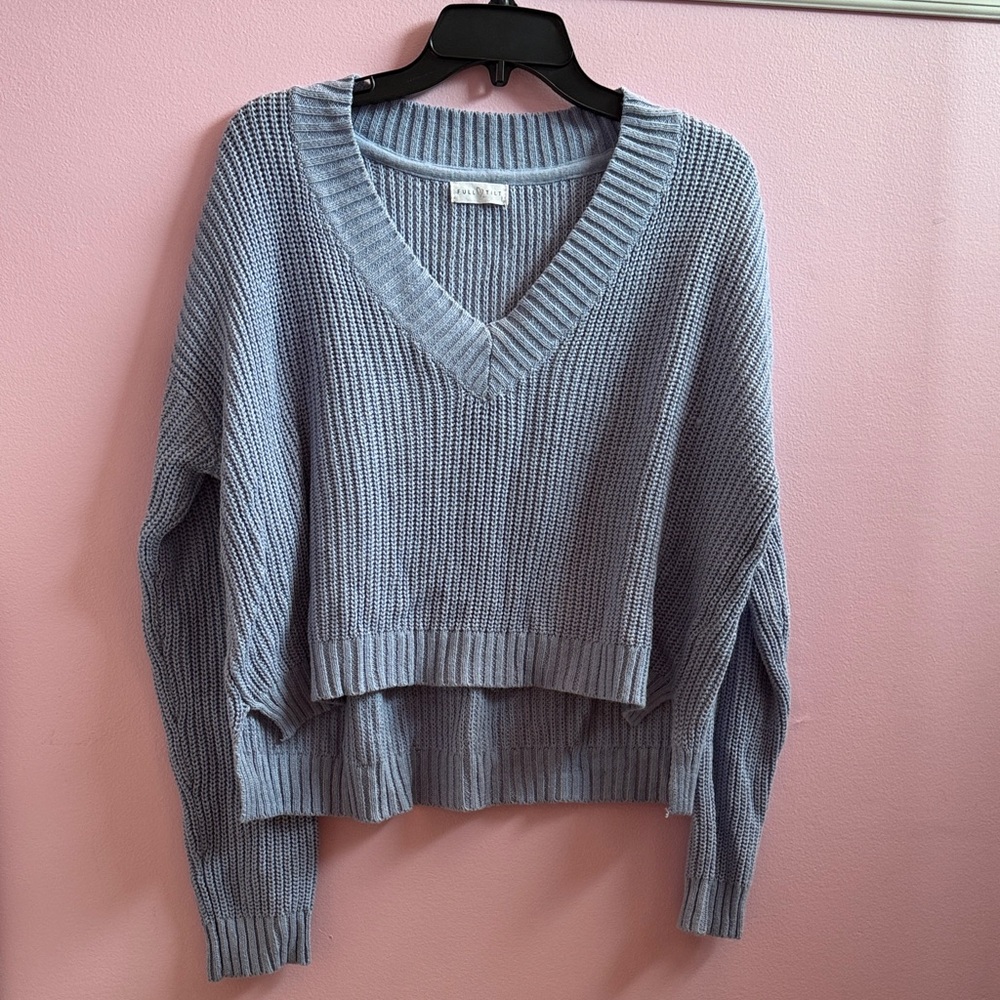 Full Tilt (Tillys) V-Neck Sweater - Soft Blue